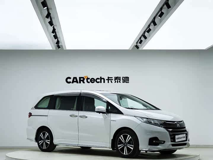 Фото 5 - Honda Odyssey