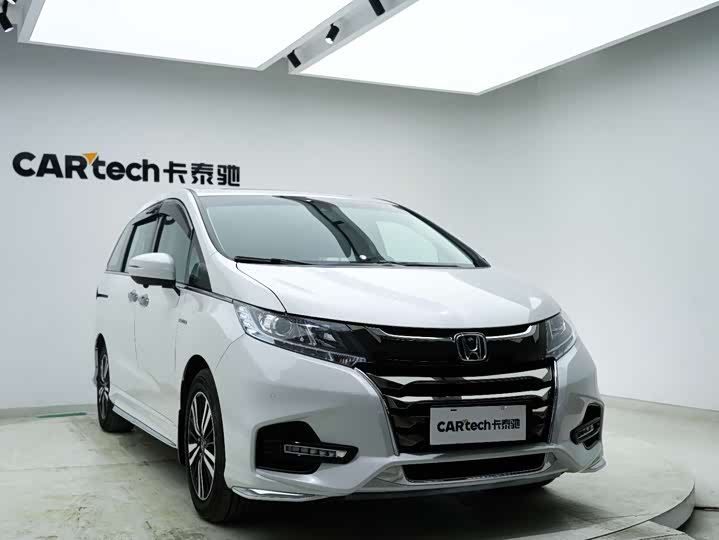 Фото 6 - Honda Odyssey