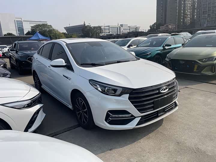 Фото 3 - Chery Omoda S5 (Arrizo 5 Plus)