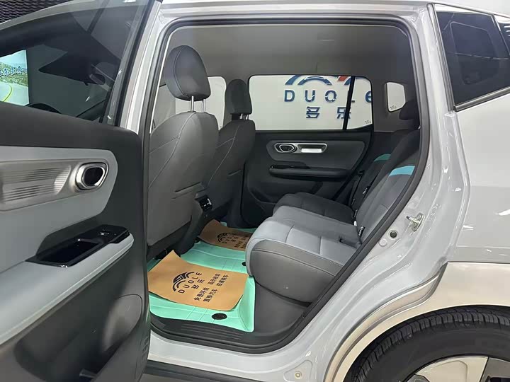 Фото 6 - GAC Aion Y