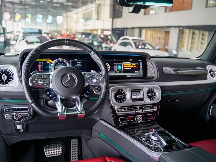 Фото 2 - Mercedes-Benz G-Class AMG