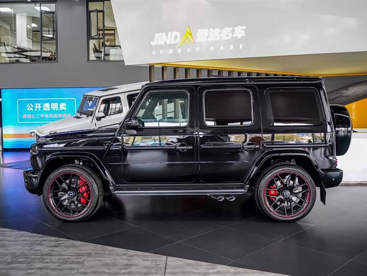 Фото 8 - Mercedes-Benz G-Class AMG