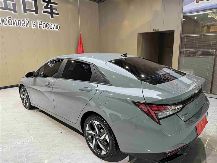 Фото 5 - Hyundai Elantra N line