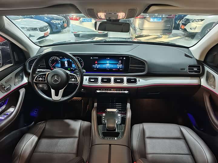 Фото 8 - Mercedes-Benz GLE-Class