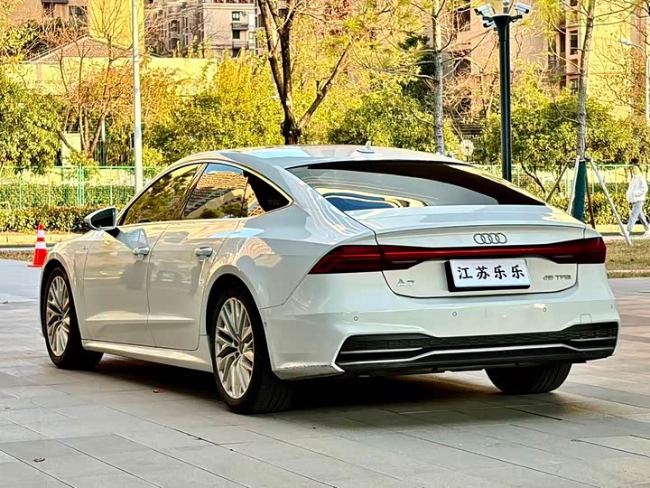 Фото 6 - Audi A7