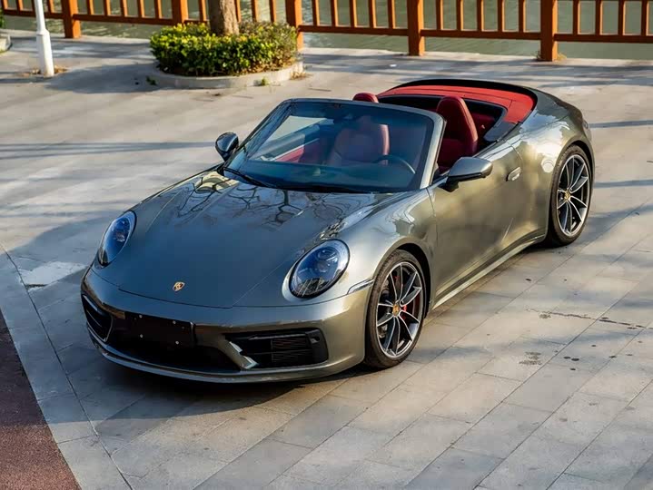 Фото 1 - Porsche 911