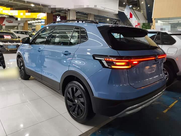 Фото 5 - Volkswagen Tharu