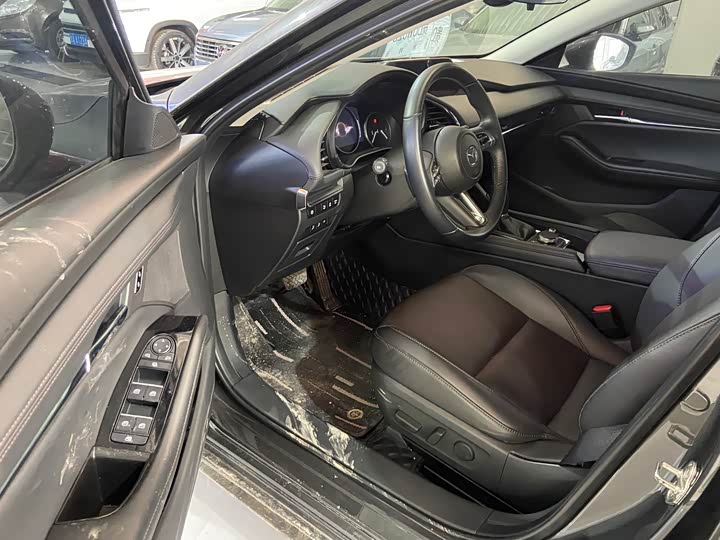 Фото 7 - Mazda 3 (Axela)