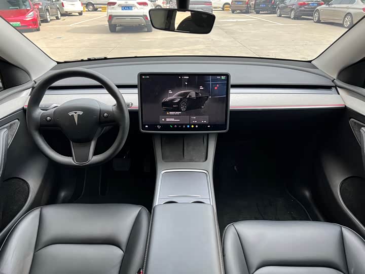 Фото 5 - Tesla Model Y