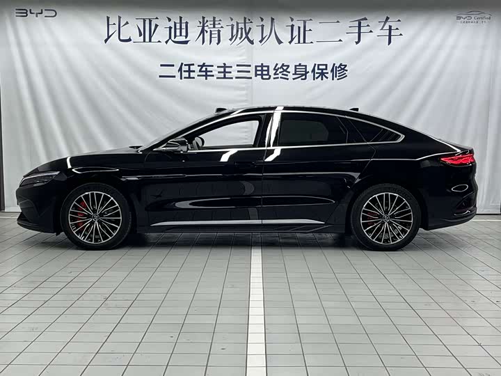 Фото 3 - BYD Han