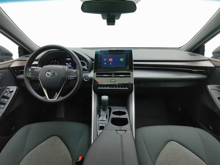 Фото 5 - Toyota Avalon