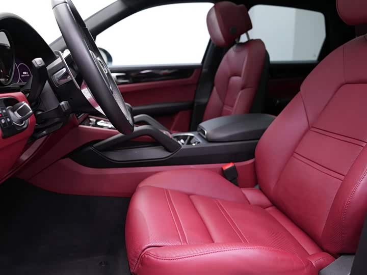 Фото 5 - Porsche Cayenne