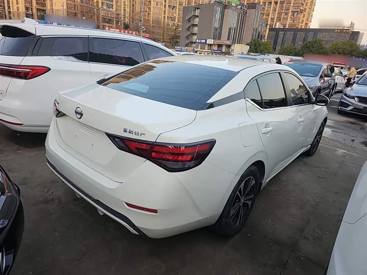 Фото 7 - Nissan Sylphy