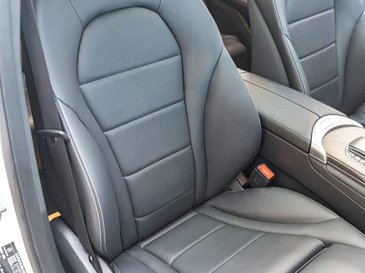 Фото 9 - Mercedes-Benz GLC-Class