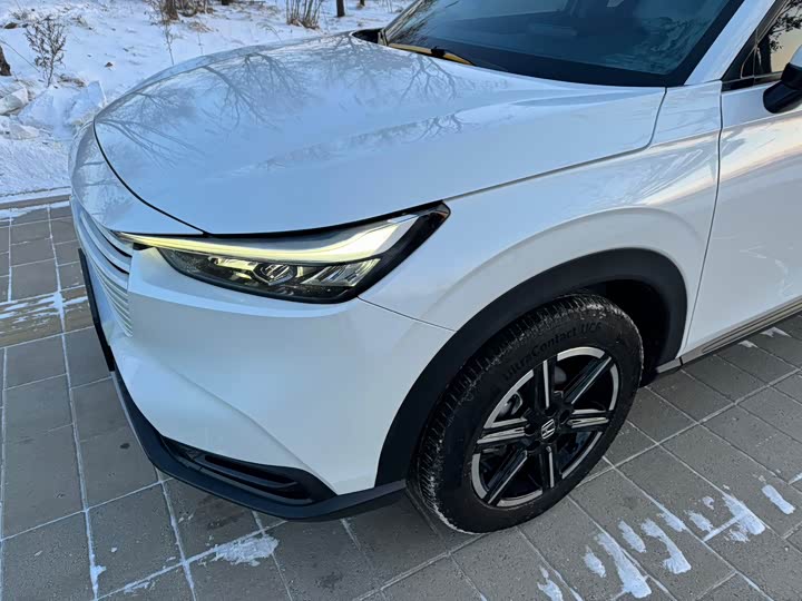 Фото 9 - Honda Vezel