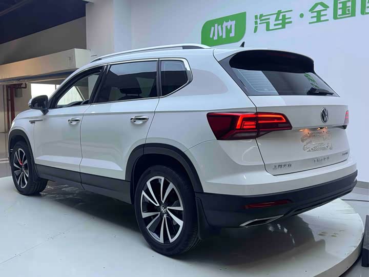 Фото 4 - Volkswagen Tharu