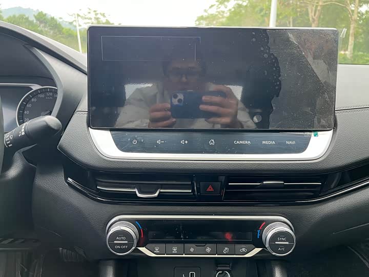 Фото 9 - Nissan Sylphy