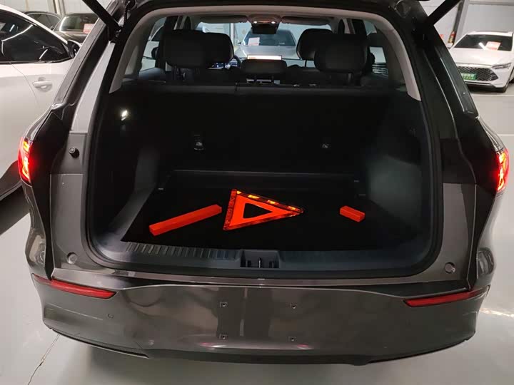 Фото 9 - Geely Galaxy E5