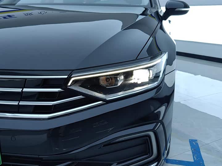 Фото 5 - Volkswagen Magotan GTE Hybrid