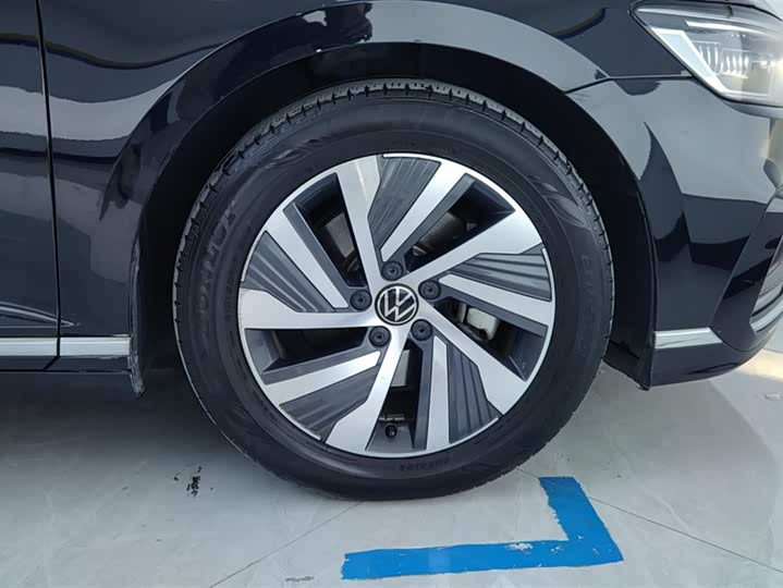 Фото 6 - Volkswagen Magotan GTE Hybrid