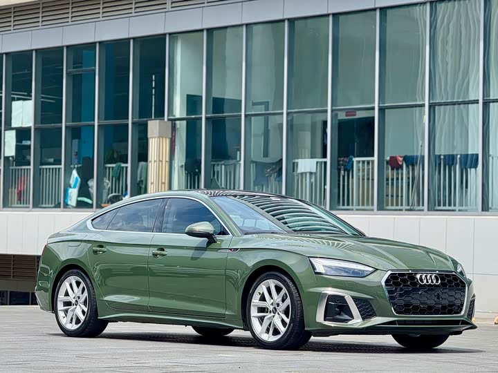 Фото 3 - Audi A5