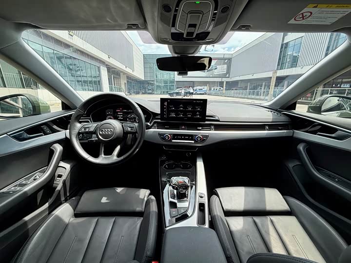 Фото 7 - Audi A5