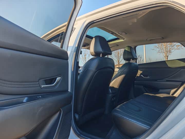 Фото 7 - Hyundai Elantra N line