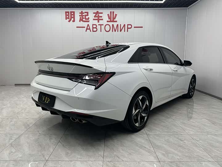 Фото 7 - Hyundai Elantra N line