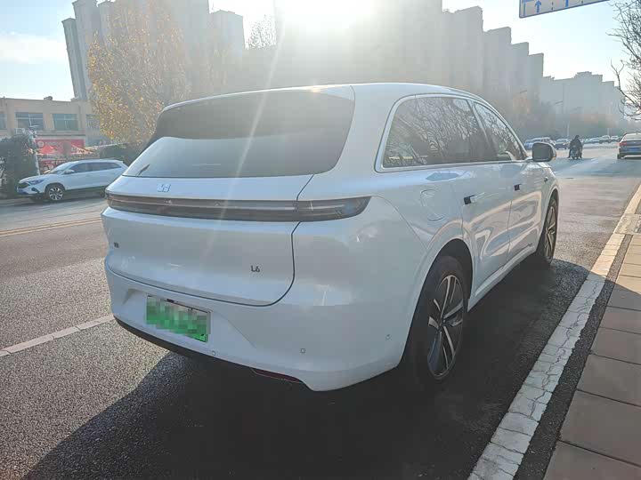 Фото 6 - LiXiang L6