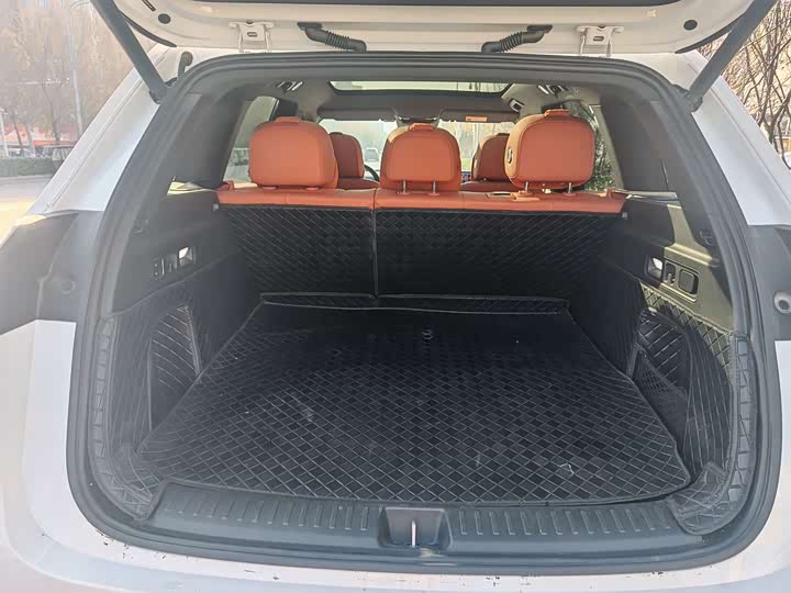 Фото 7 - LiXiang L6