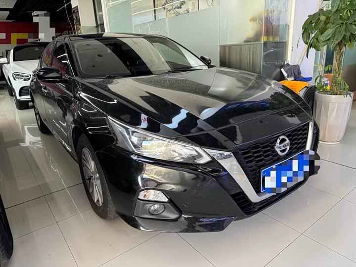 Фото 3 - Nissan Teana