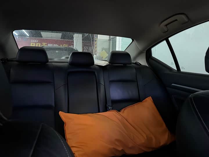 Фото 7 - Nissan Teana