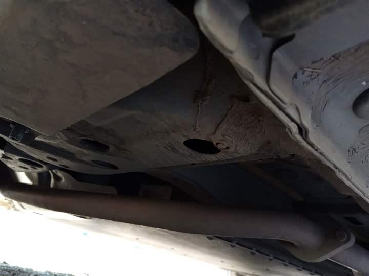 Фото 8 - Geely Galaxy L6