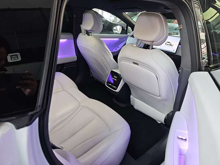 Фото 8 - XPeng F57