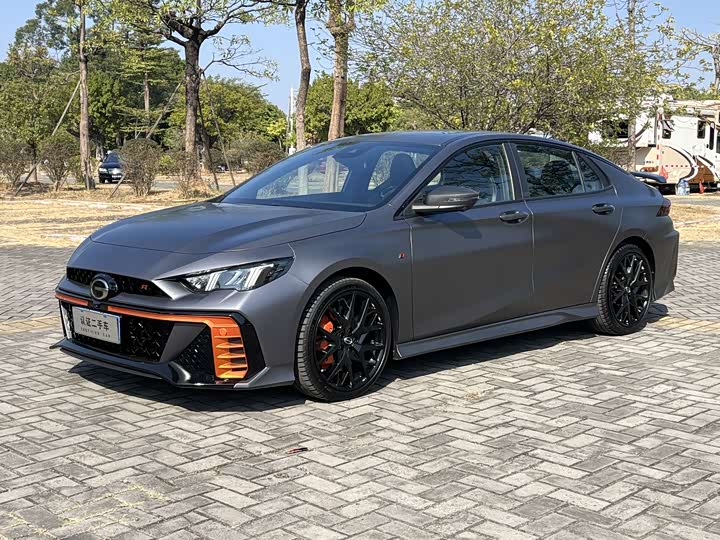 Фото 1 - GAC Trumpchi Empow R