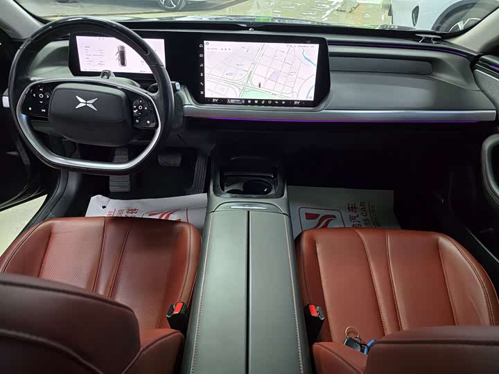 Фото 7 - XPeng P7