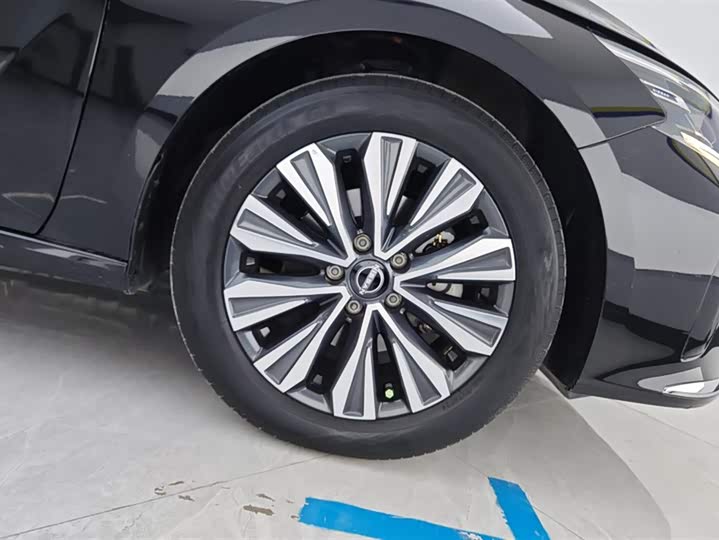 Фото 6 - Nissan Teana