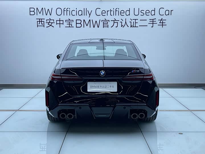 Фото 4 - BMW M5 Hybrid