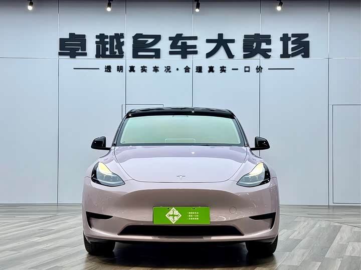 Фото 2 - Tesla Model Y