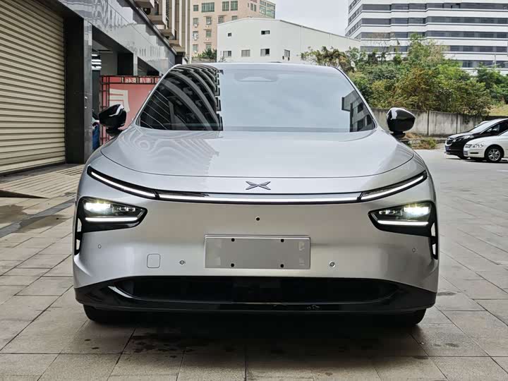 Фото 2 - XPeng G7