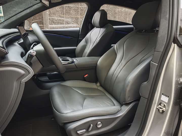 Фото 8 - XPeng G7