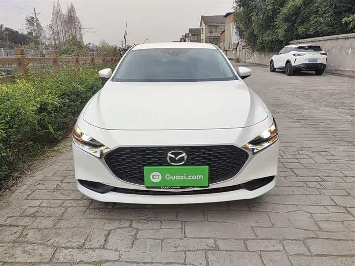 Фото 3 - Mazda 3 (Axela)