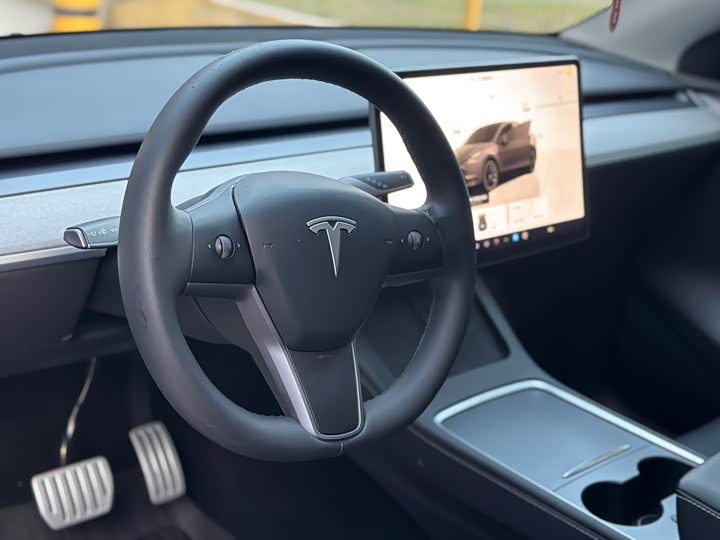 Фото 7 - Tesla Model Y