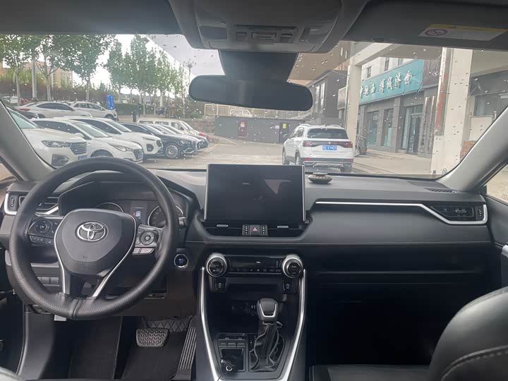 Фото 5 - Toyota Wildlander