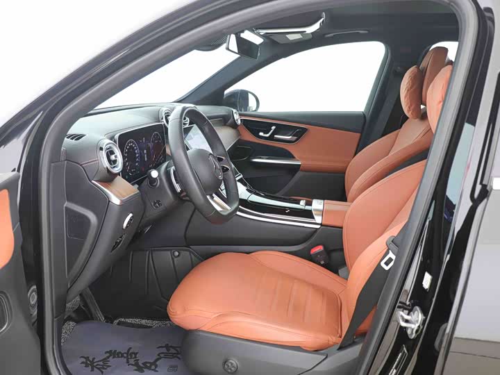 Фото 9 - Mercedes-Benz GLC-Class