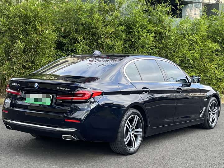 Фото 8 - BMW 5 Series Hybrid