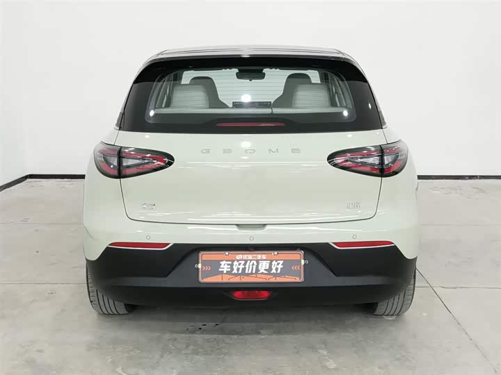 Фото 4 - Geely Galaxy Geome