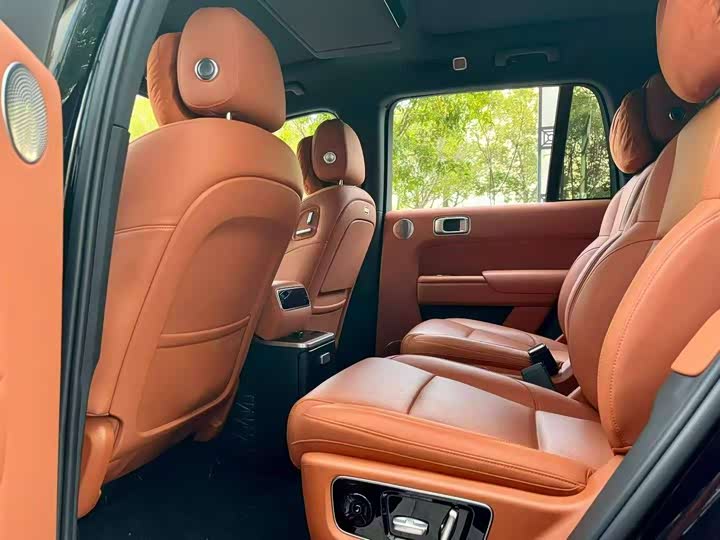 Фото 6 - LiXiang L8