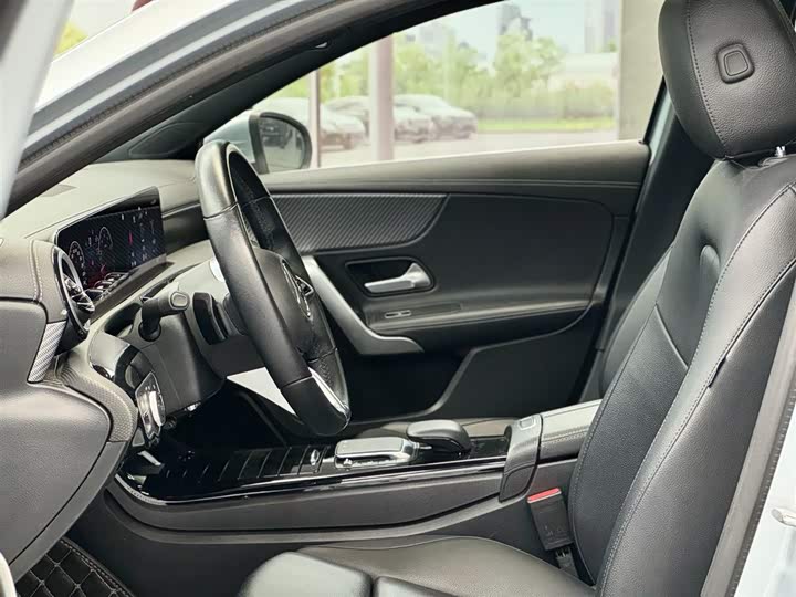 Фото 6 - Mercedes-Benz A-Class