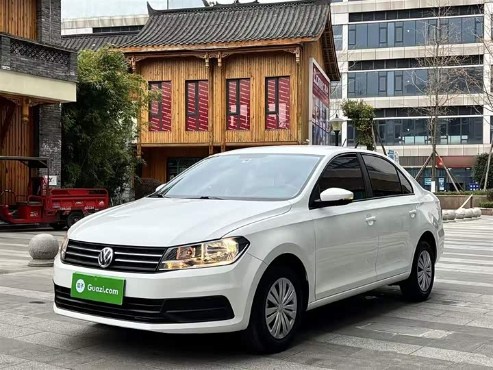 Фото 1 - Volkswagen Santana